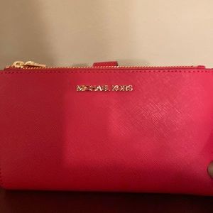 Michael Kors Brand New Smart Phone Wallet Flame
